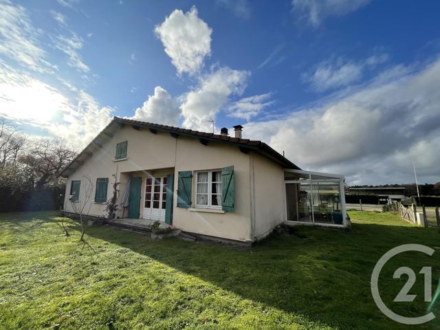 maison à vendre - 5 pièces - 105.1 m2 - LABRIT - 40 - AQUITAINE - Century 21 Group Immo maison à vendre - 5 pièces - 105.1 m2 - LABRIT - 40 - AQUITAINE - Century 21 Group Immo