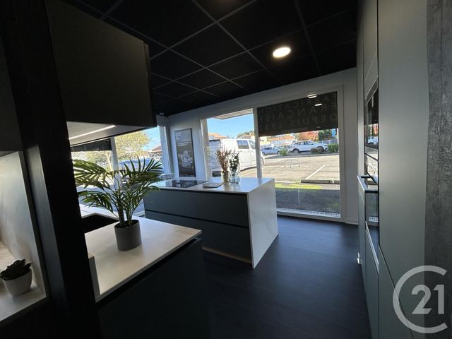 Afficher la photo en grand commerce à louer - 62.0 m2 - MIMIZAN - 40 - AQUITAINE - Century 21 Group Immo